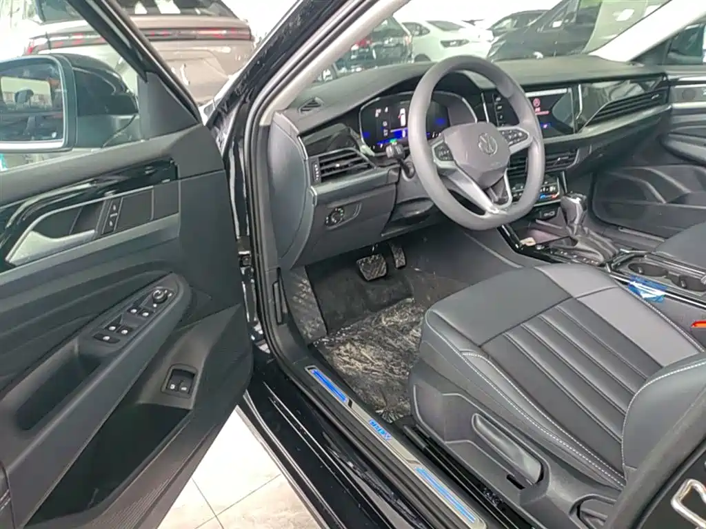 Volkswagen Passat New Energy 2025 430PHEV Hybrid Business Edition фото 16