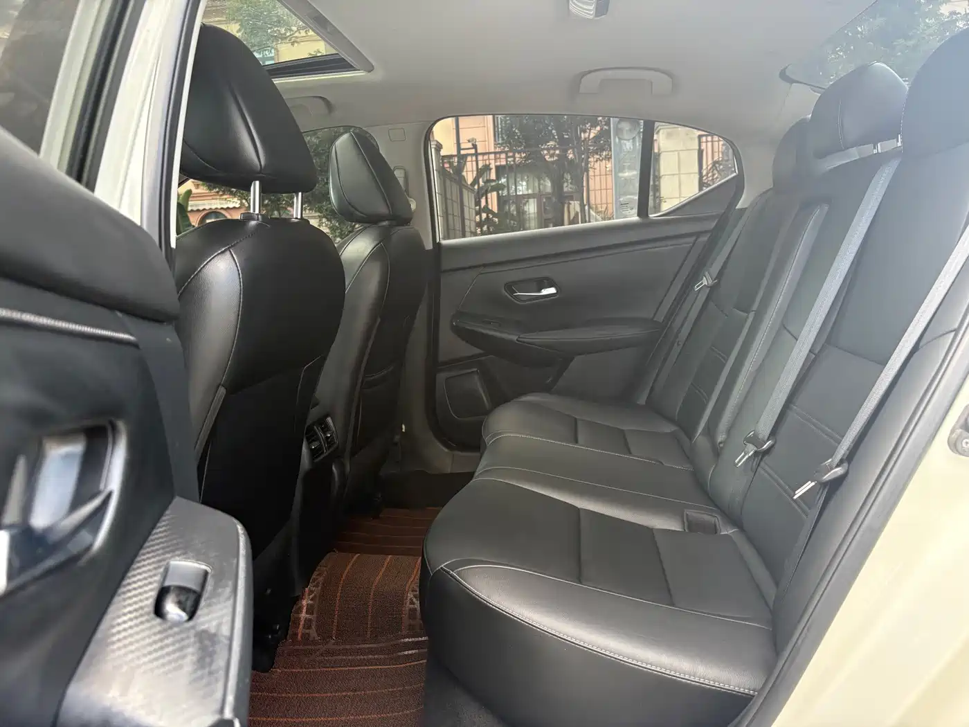 Photo 7 - Nissan Sylphy
