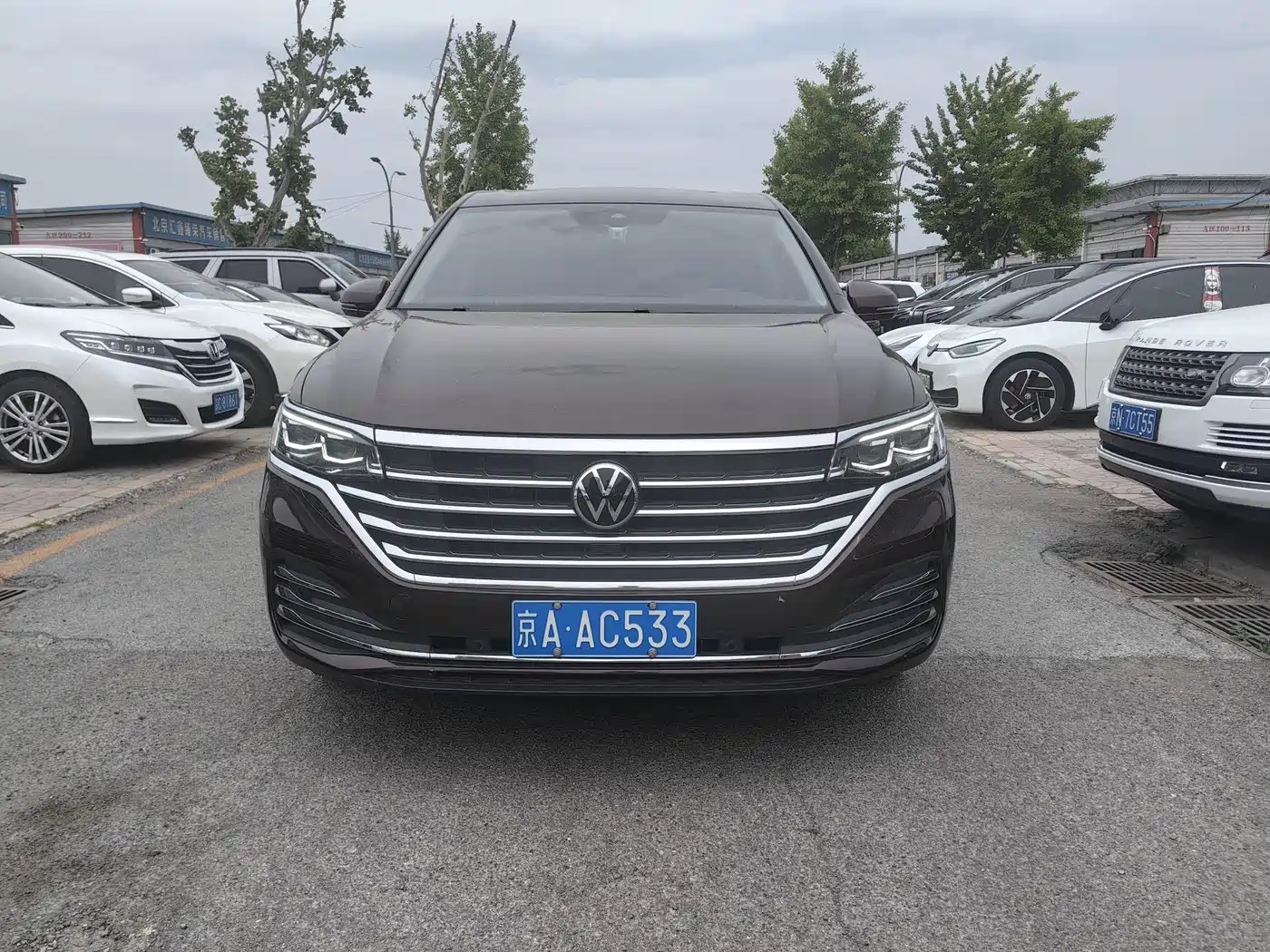Volkswagen Viloran 2022 380TSI Premium Edition фото 2