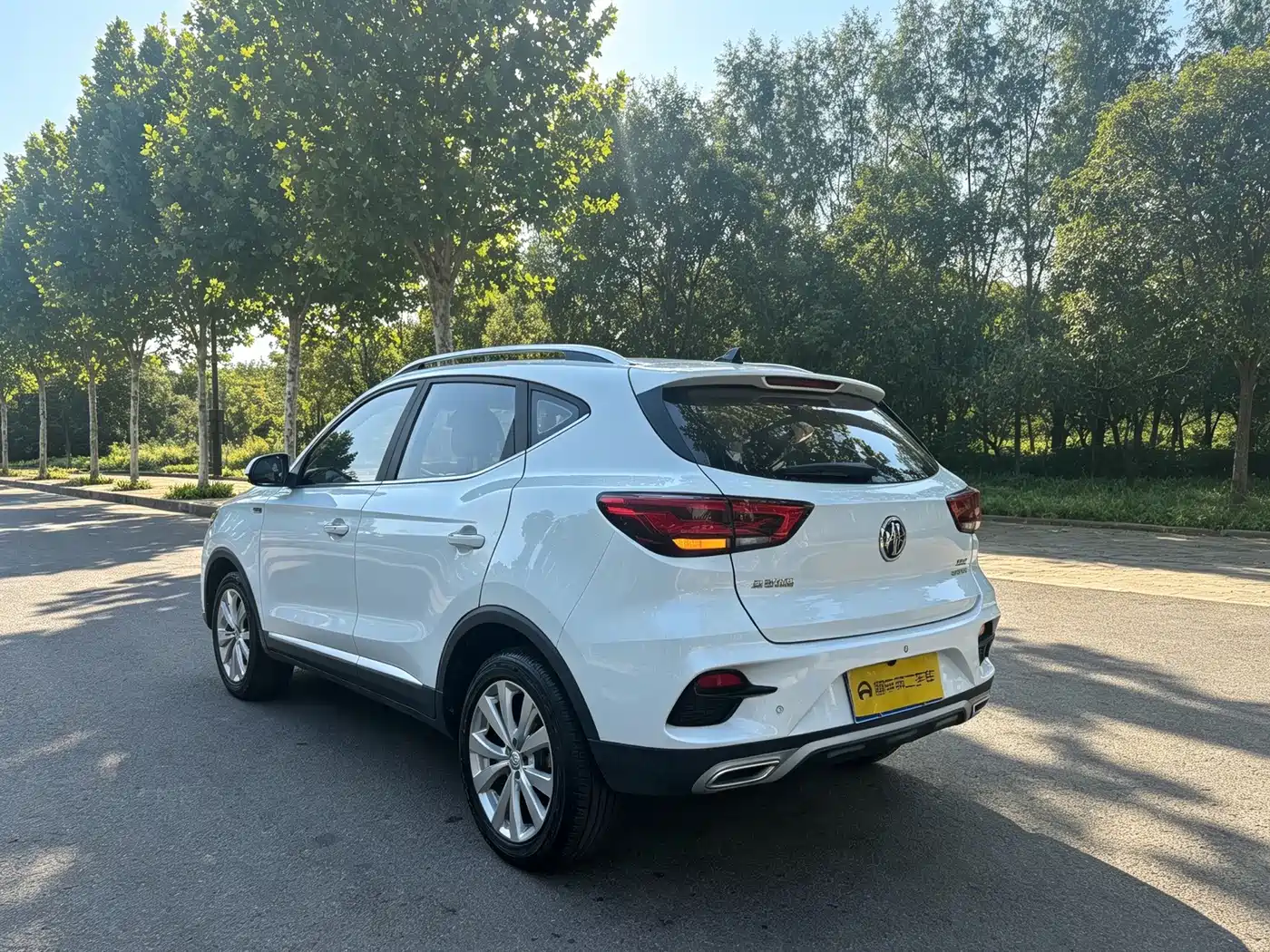 2023 MG ZS