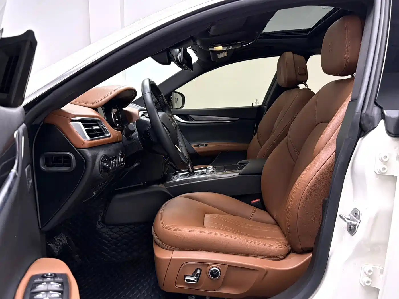 Maserati Ghibli 2021 2.0T Edge Edition фото 6