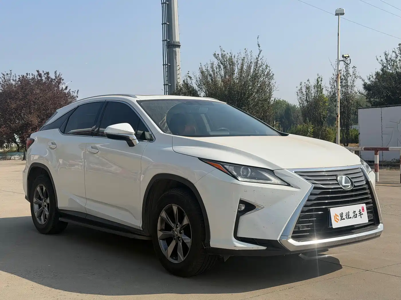 صورة 3 - Lexus RX