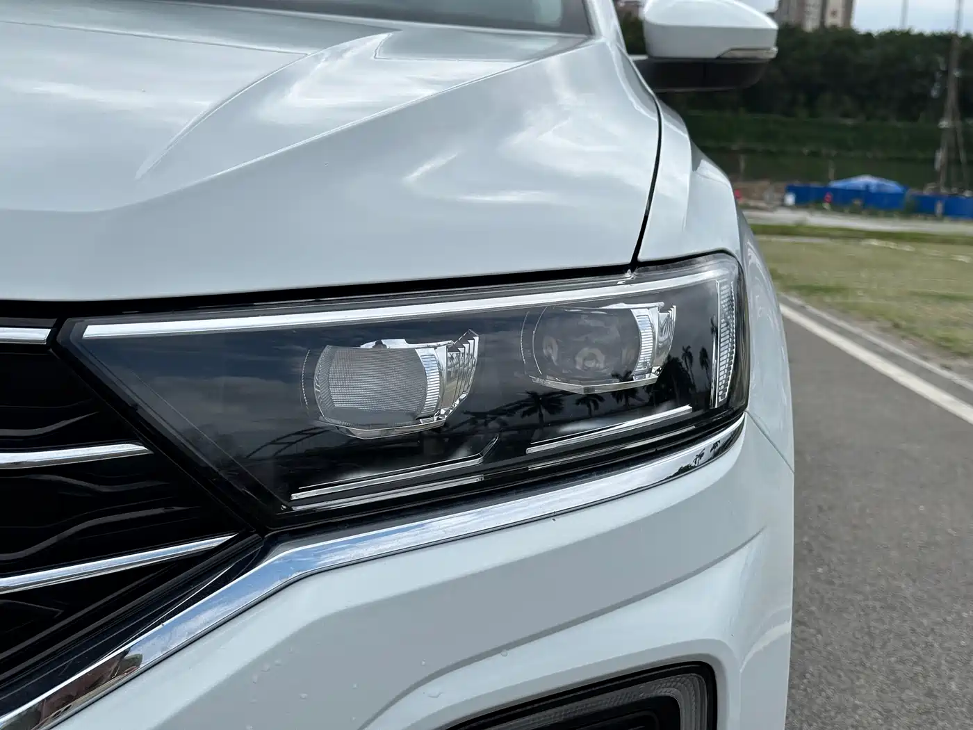 Volkswagen T-ROC 2022 280TSI DSG 2WD Comfort PLUS фото 24