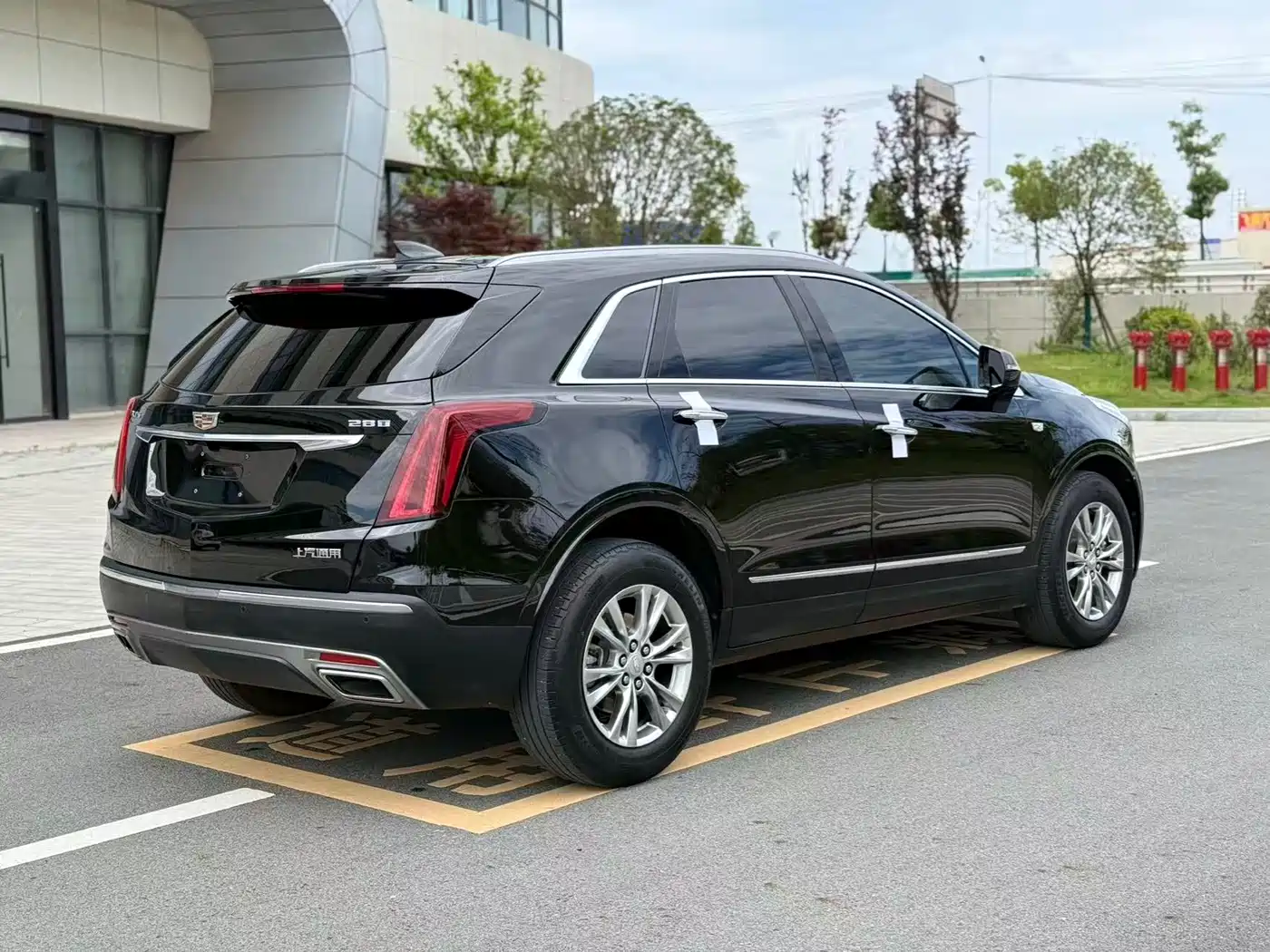 Cadillac XT5 2022 2.0T 2WD Luxury фото 7