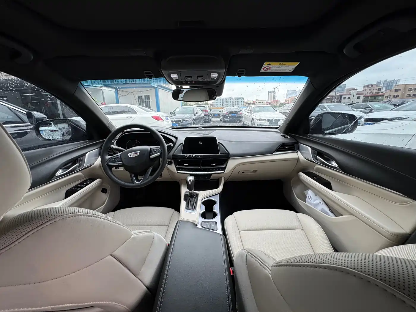 CADILLAC CT4