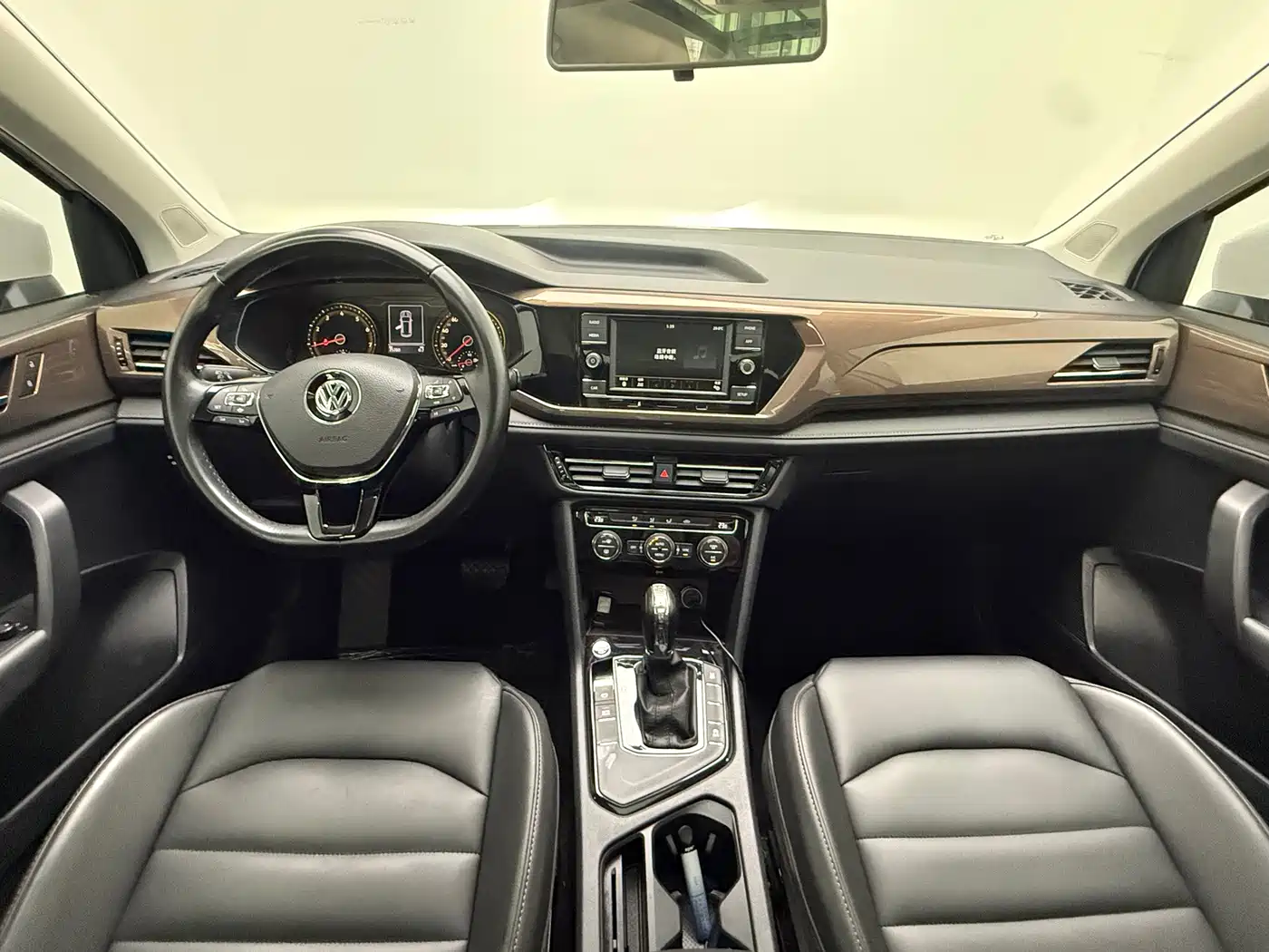Volkswagen Tharu 2019 2019 280TSI 2WD Comfort Edition China VI
