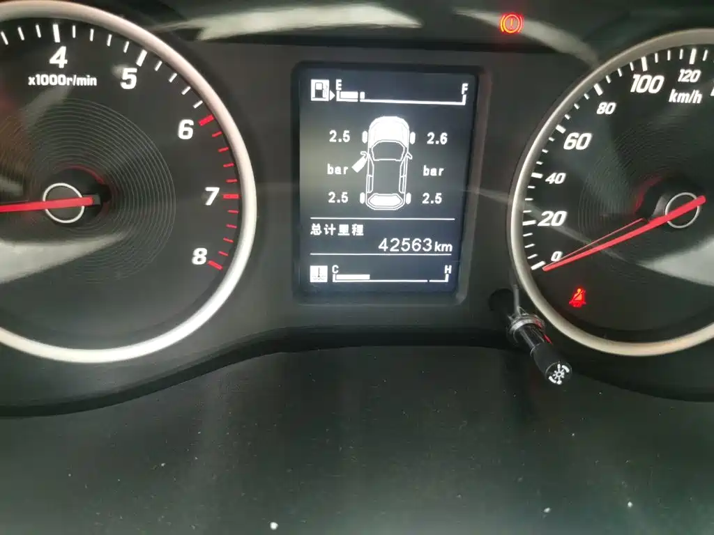 Baojun 730 2020 2019 1.5L Manual Fashion Edition 7-Seater China VI