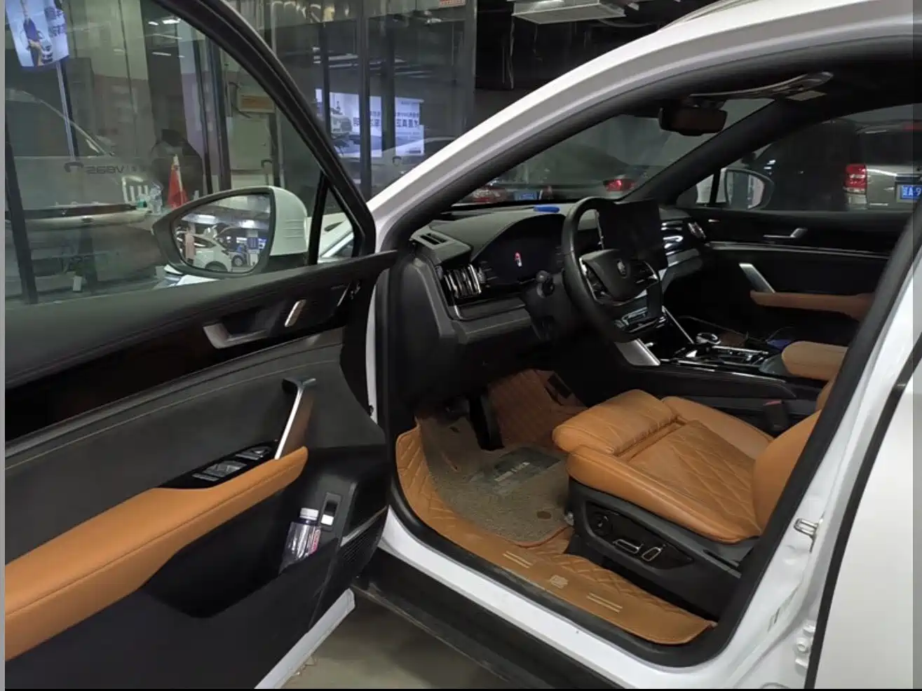 BYD Tang New Energy 2022 EV 635KM AWD Flagship фото 5
