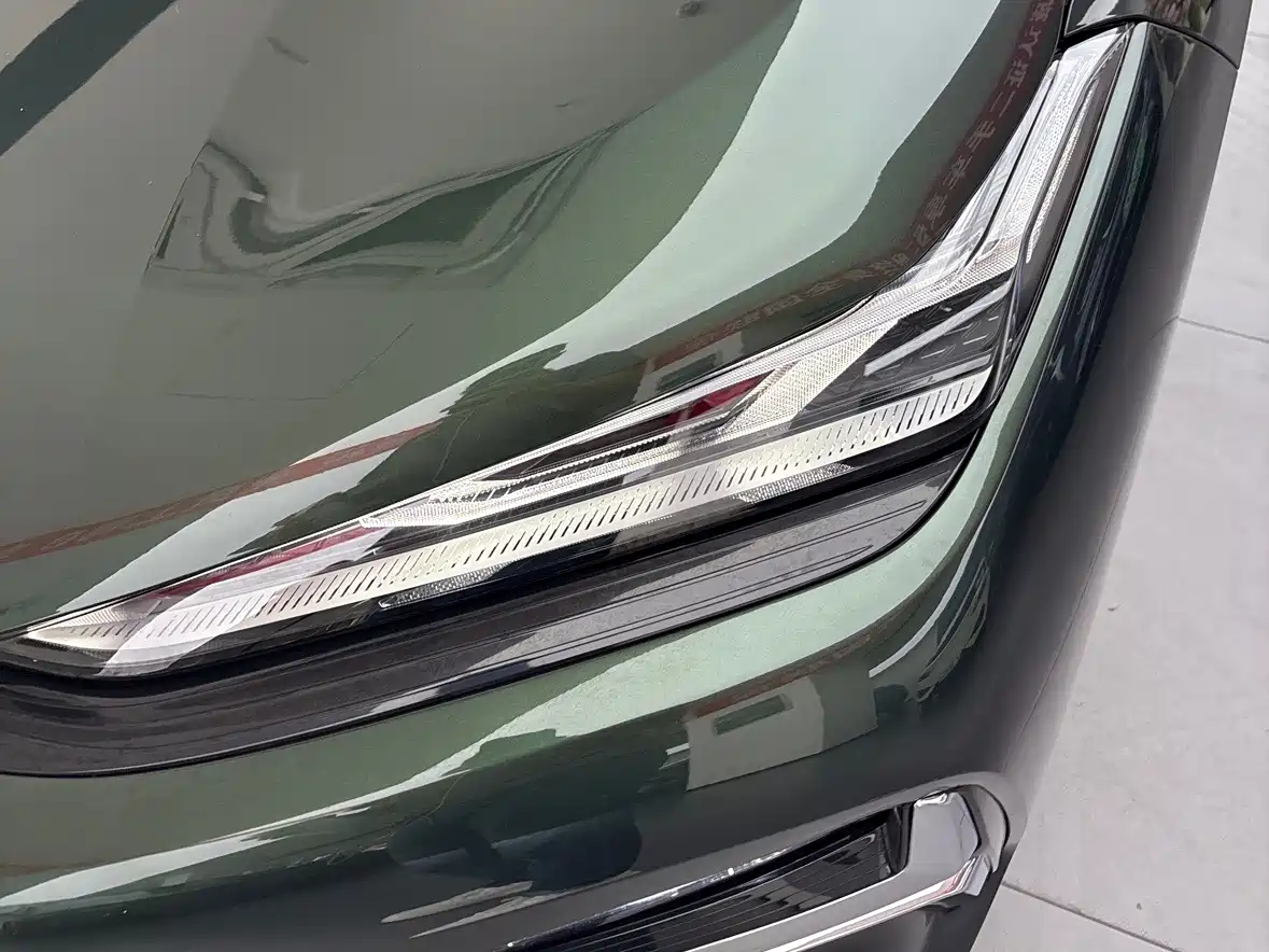 Geely Galaxy Galaxy Xingyao 8 2025 2025 Model 130km EM-i Flagship Edition