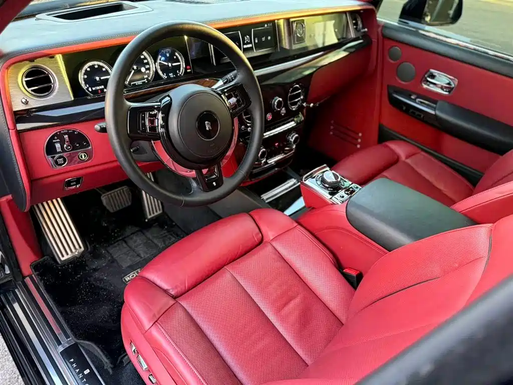 Rolls-Royce Phantom 2012 2013 6.7L Extended Wheelbase (EWB)