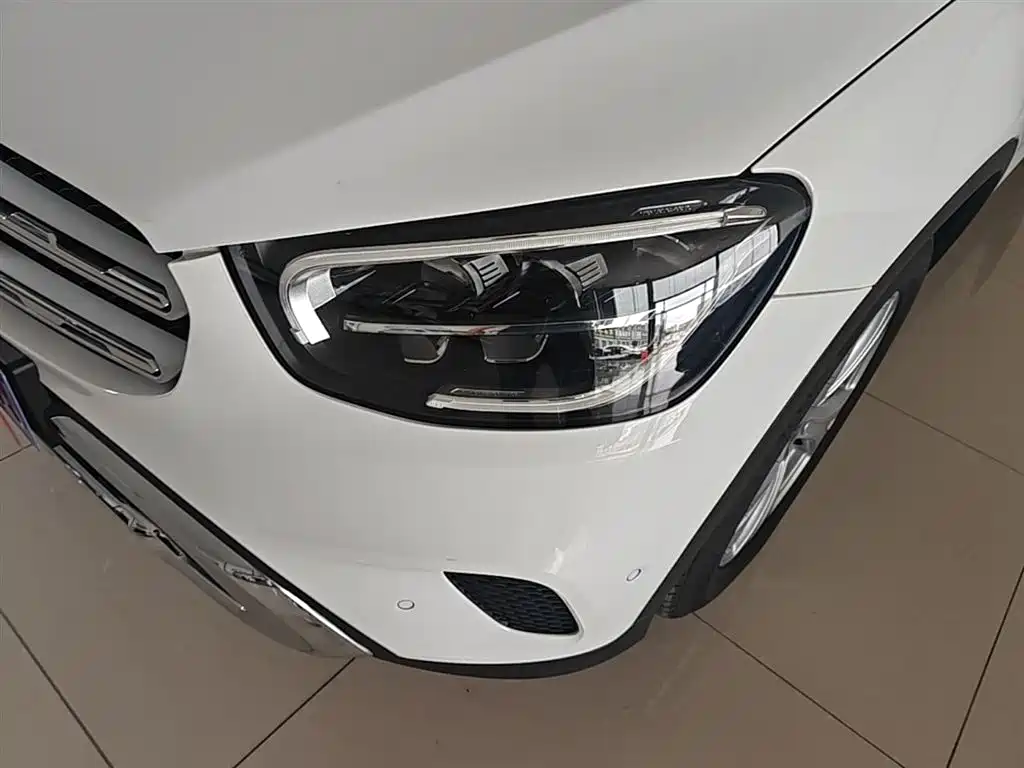 Mercedes-Benz GLC 2020 GLC 260 L 4MATIC Dynamic фото 24