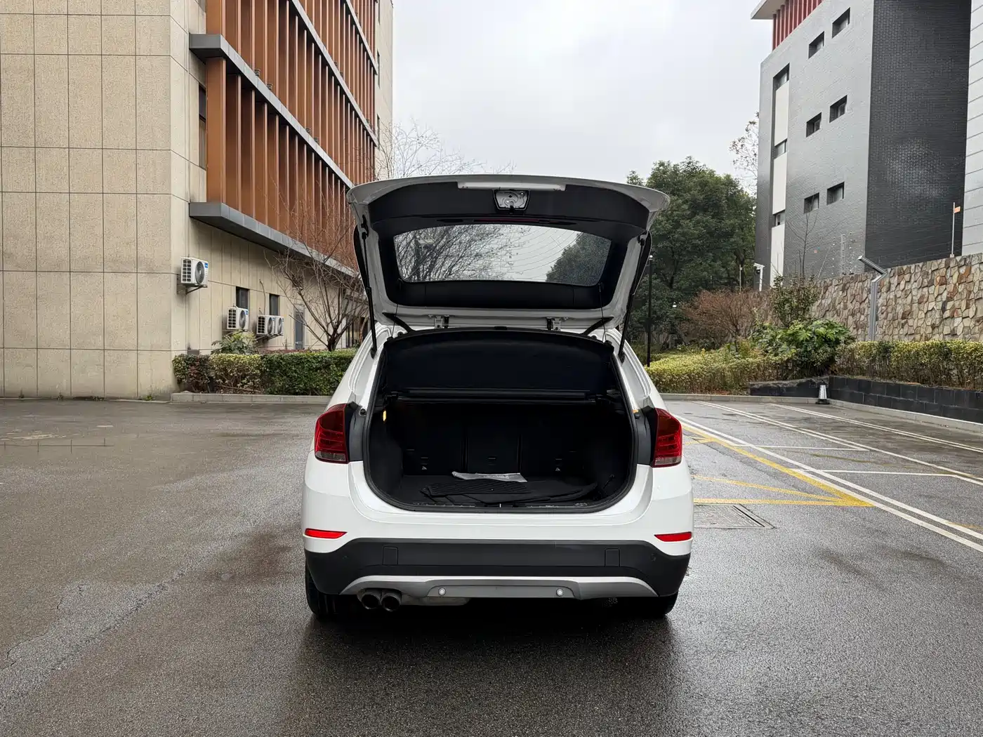 BMW X1 2015 Model sDrive18i Fashion Advanced Edition фото 8