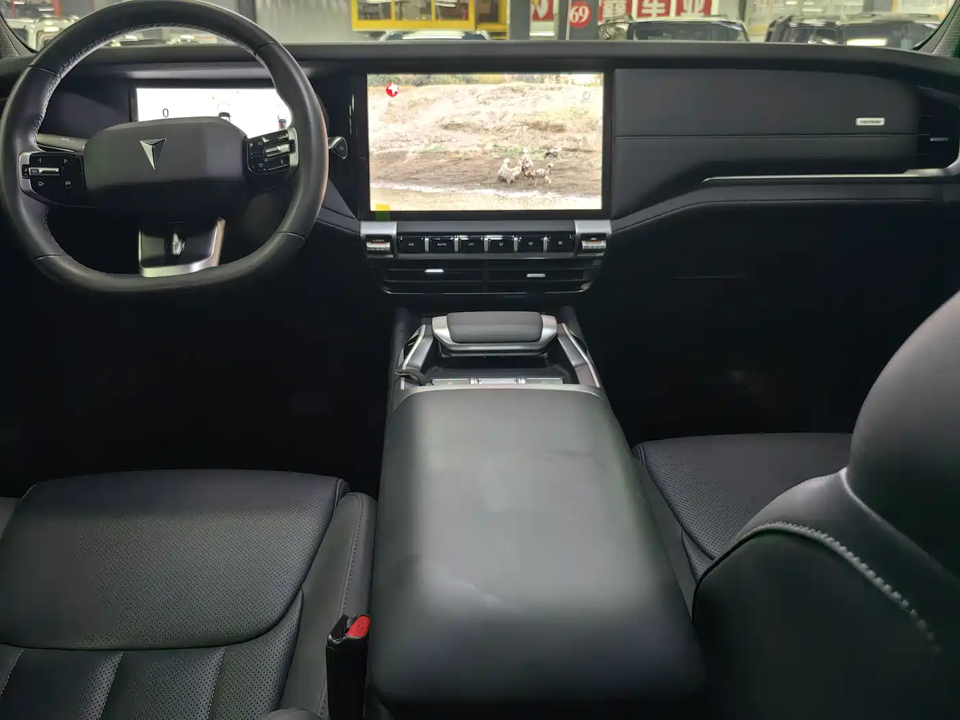 Deepal Deep Blue G318 2025 2024 Model AWD Comfort Edition