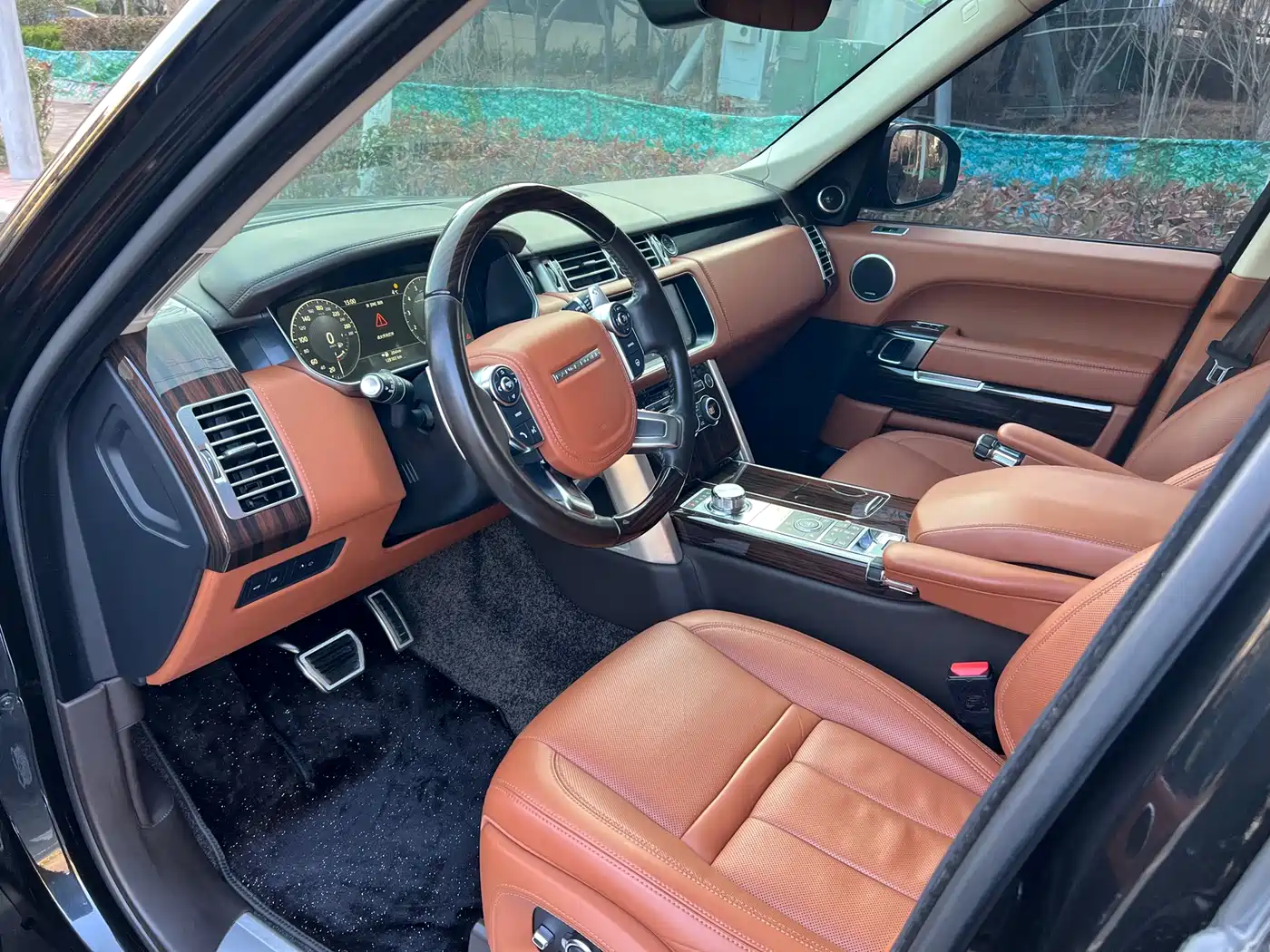 Land Rover Range Rover 2017 5.0 SC V8 Summit Autobiography LWB фото 4