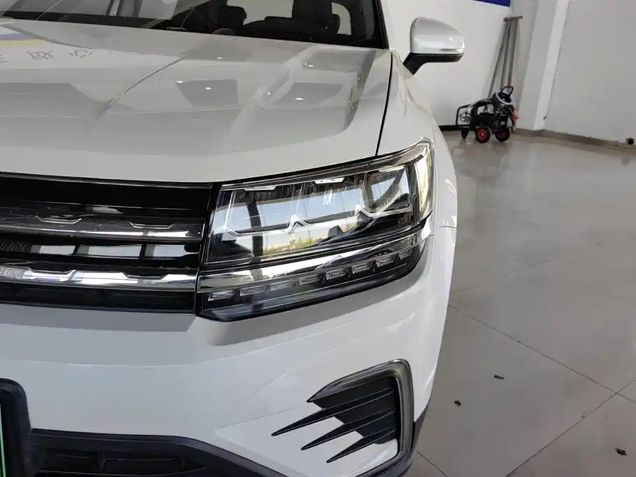 Volkswagen Tharu New Energy 2021 Panorama Premium Edition фото 5
