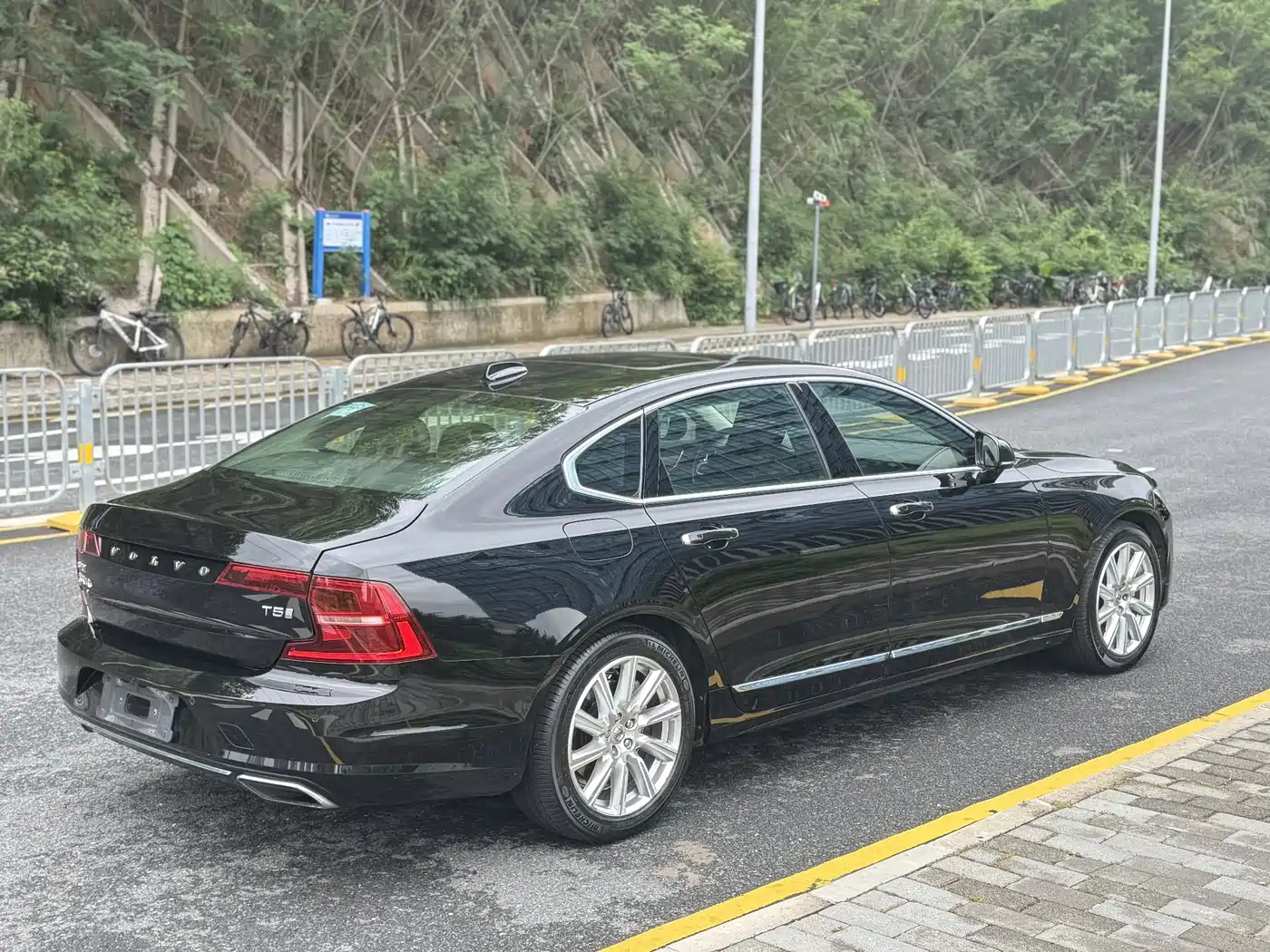 Volvo S90 2020 T5 Momentum Luxury Edition фото 14