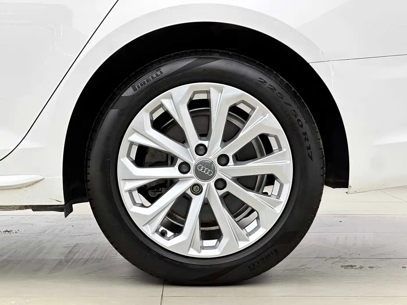 Audi A4L 2019 40 TFSI Progressive (China VI) фото 14