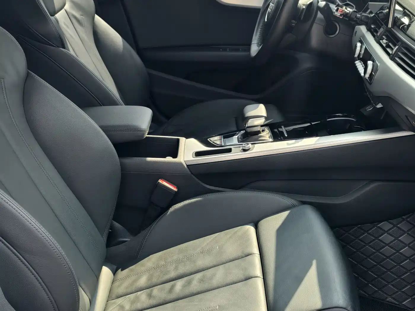 Audi A5 (Import) 2022 Sportback 40 TFSI Fashion Elegance фото 16