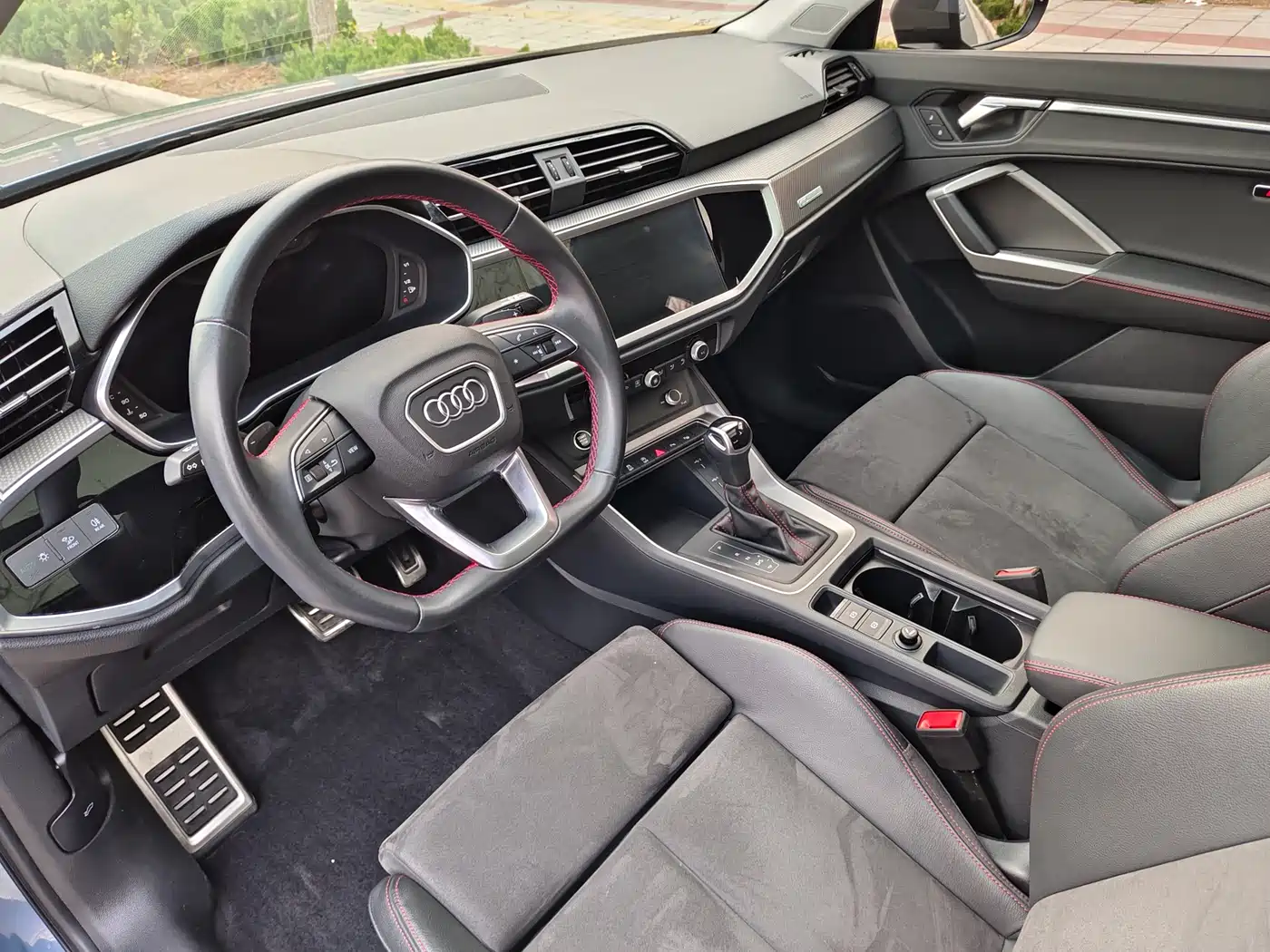 Audi Q3 2024 40 TFSI RS Kit Speed Edition фото 24