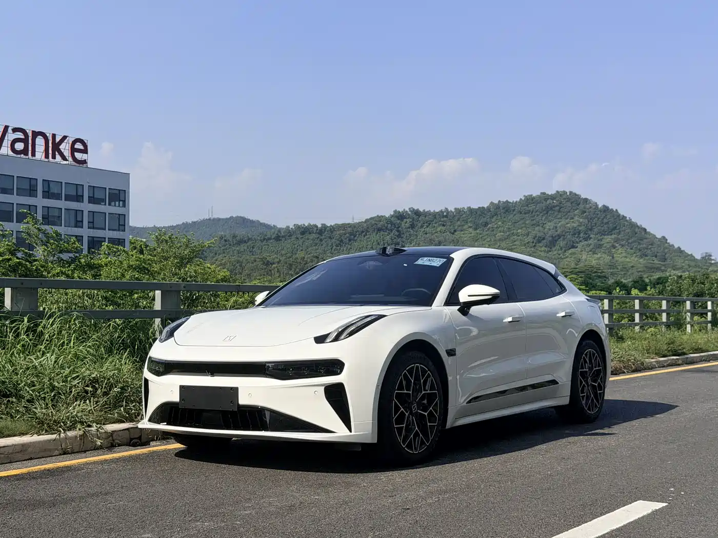ZEEKR 001 2024 ME Edition 100kWh AWD