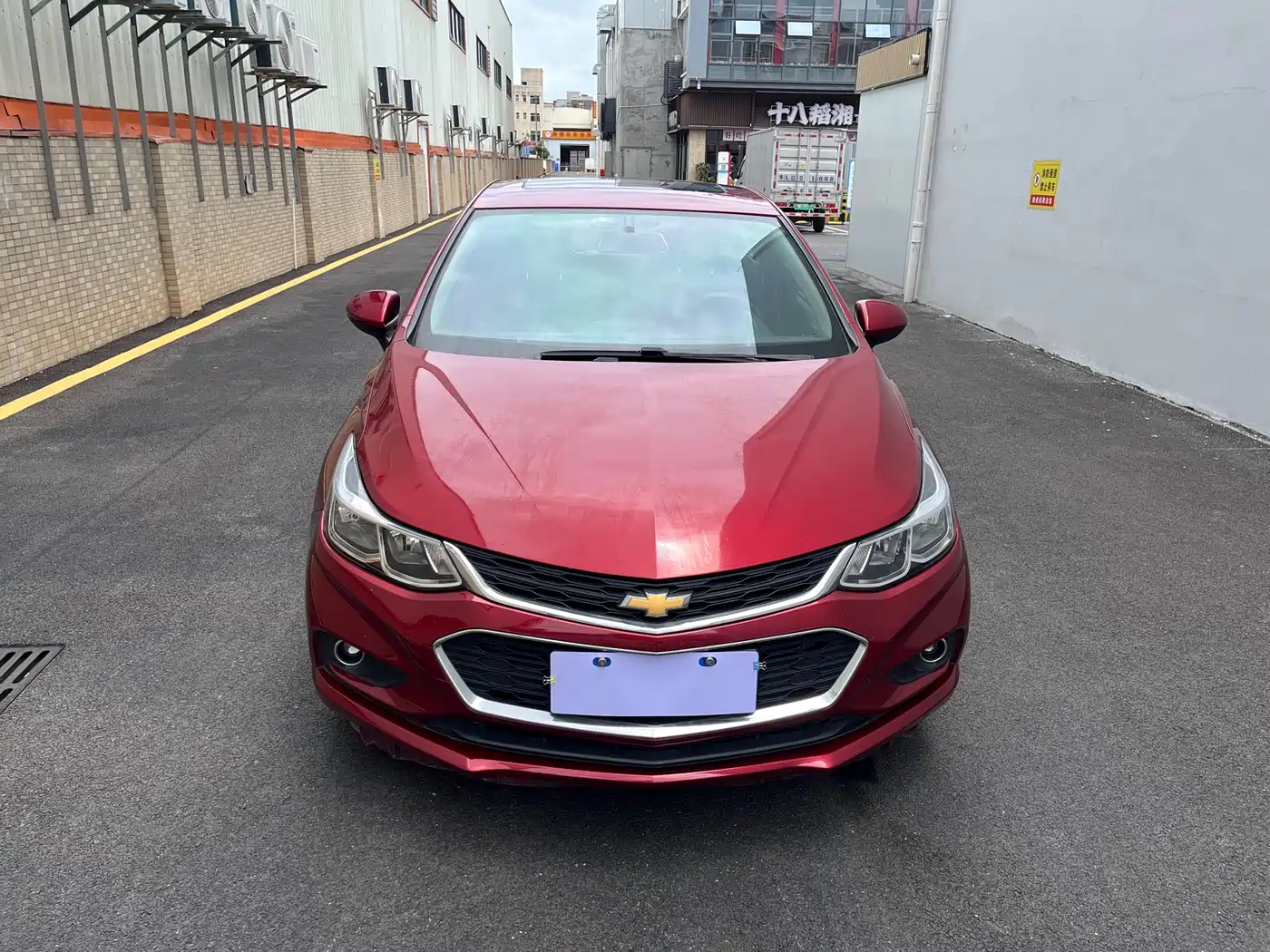 Chevrolet Cruze 2017 1.5L Automatic Pioneer Sunroof фото 2