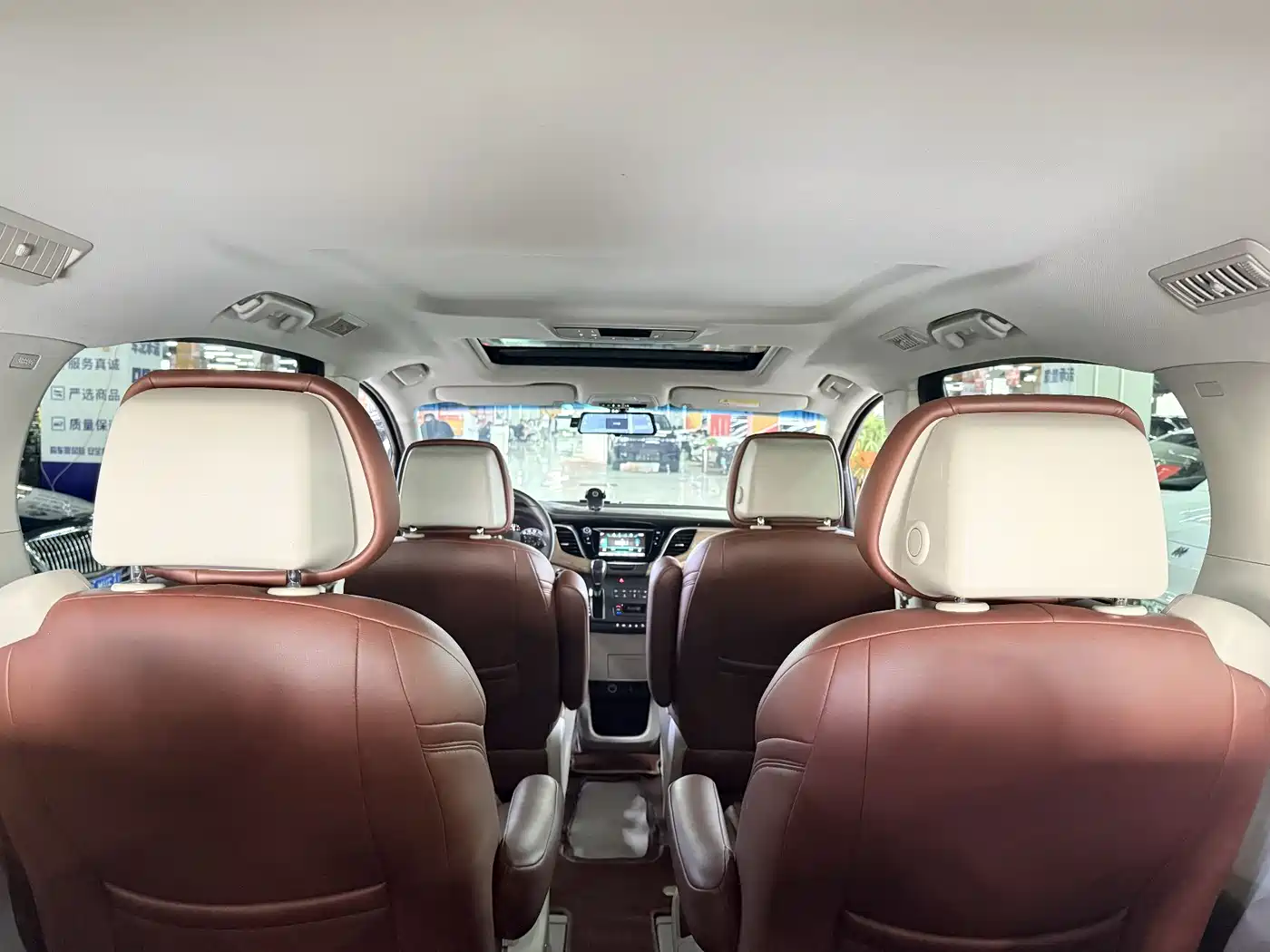 Buick GL8 2017 ES 28T Comfort Type China V фото 14