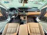 Фото 6 - Lexus ES