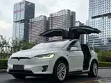 Фото 1 - Tesla Model X