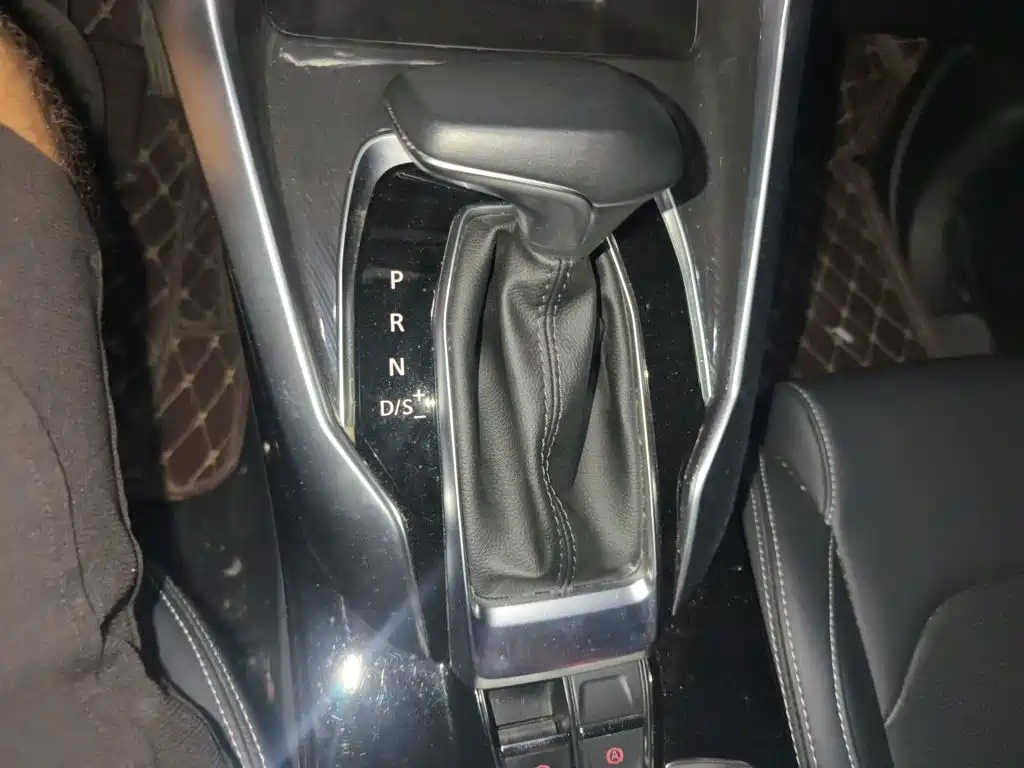 SAIC Maxus Maxus G50 2020 2020 1.5T Auto Luxury