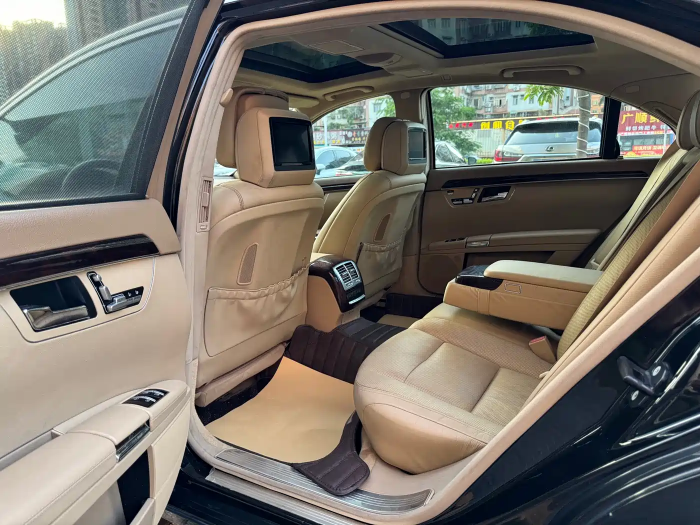 Mercedes-Benz S-Class 2010 S 350 L Luxury фото 11