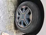 Photo 5 - Baojun E200