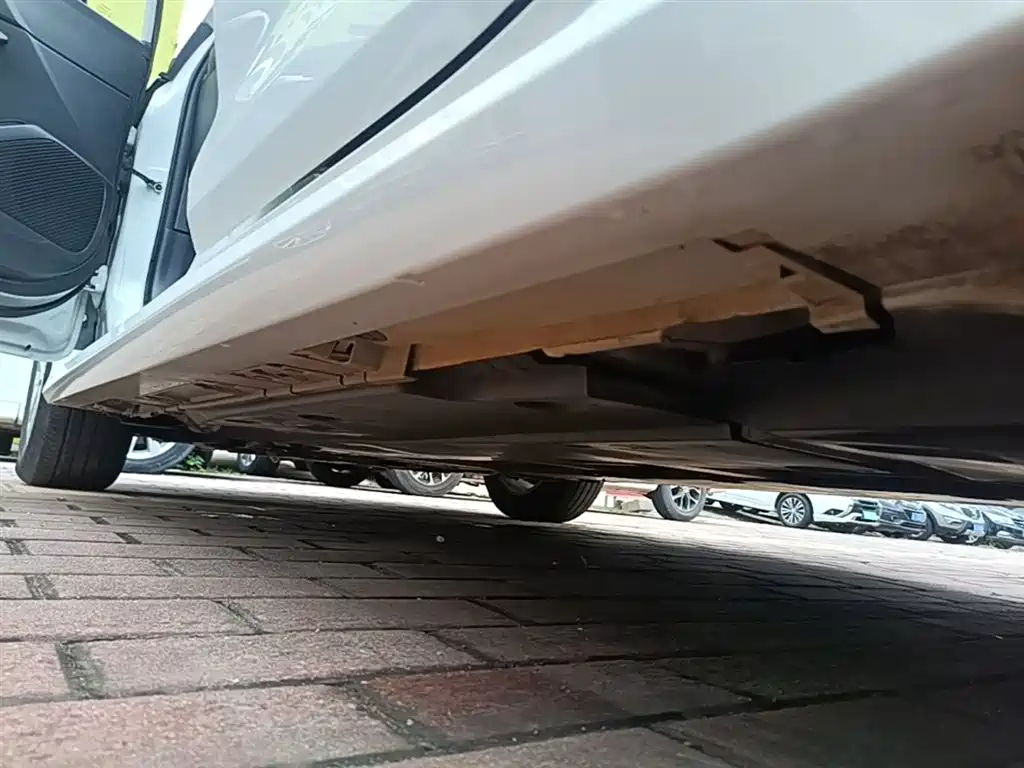 Toyota Corolla 2019 1.2T S-CVT GL Pioneer Edition фото 22