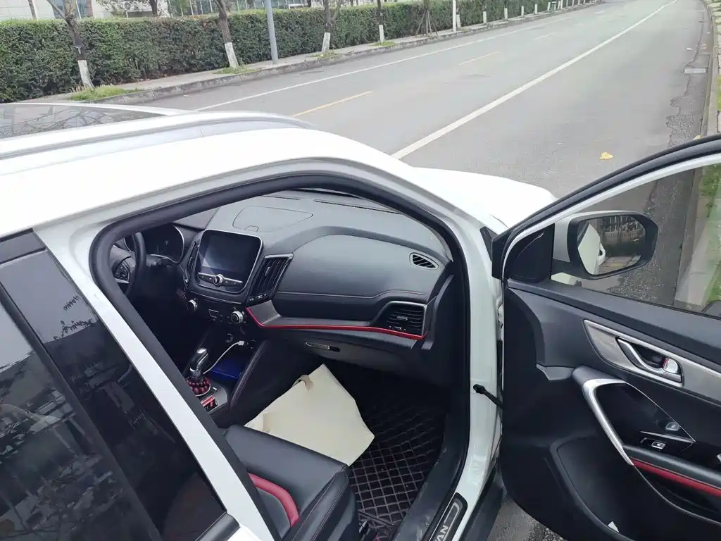 Changan CS55 2018 2018 1.5T Automatic Chromatic China V