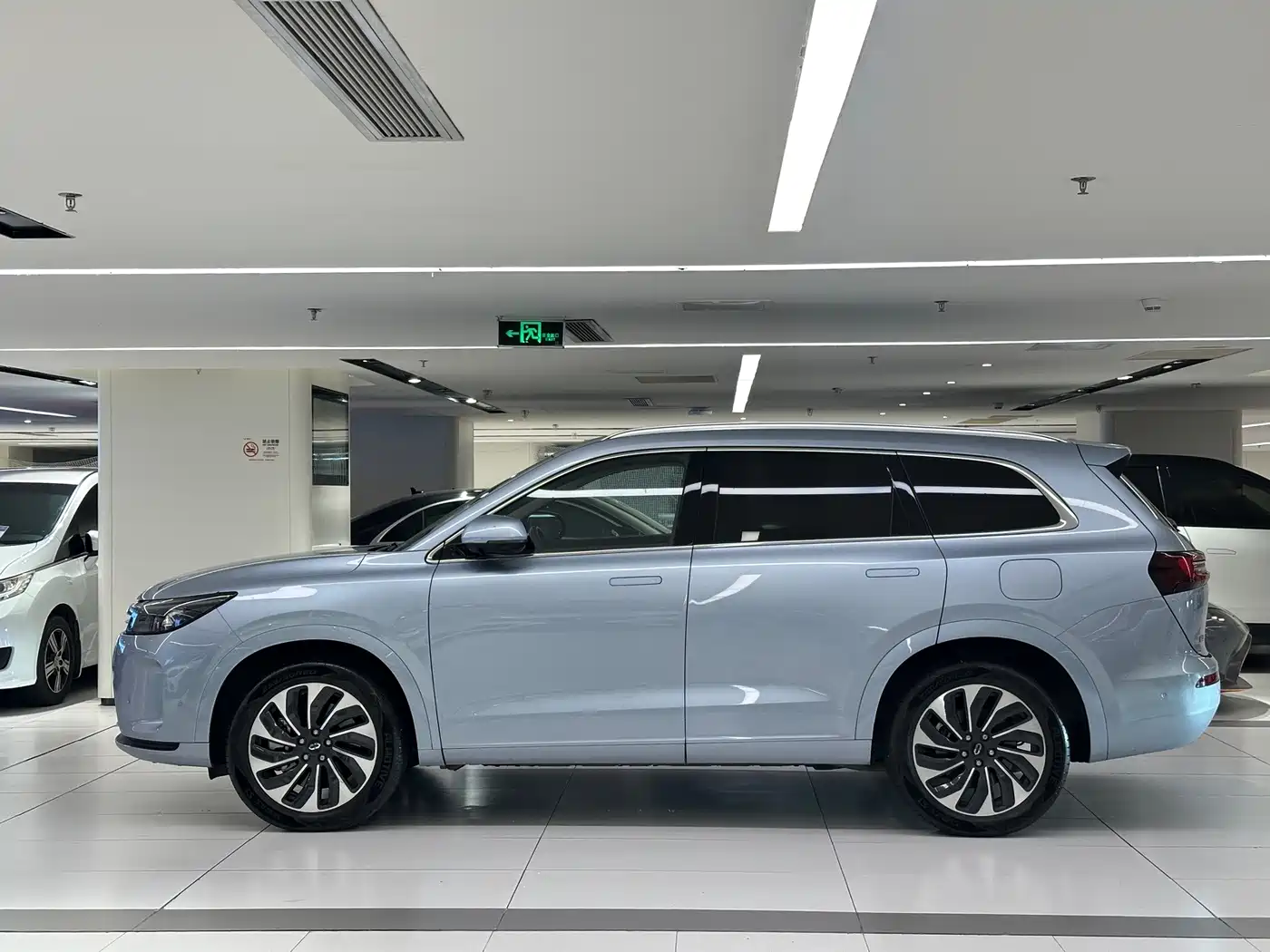 Aito M7 2022 2022 1.5T AWD Luxury Edition