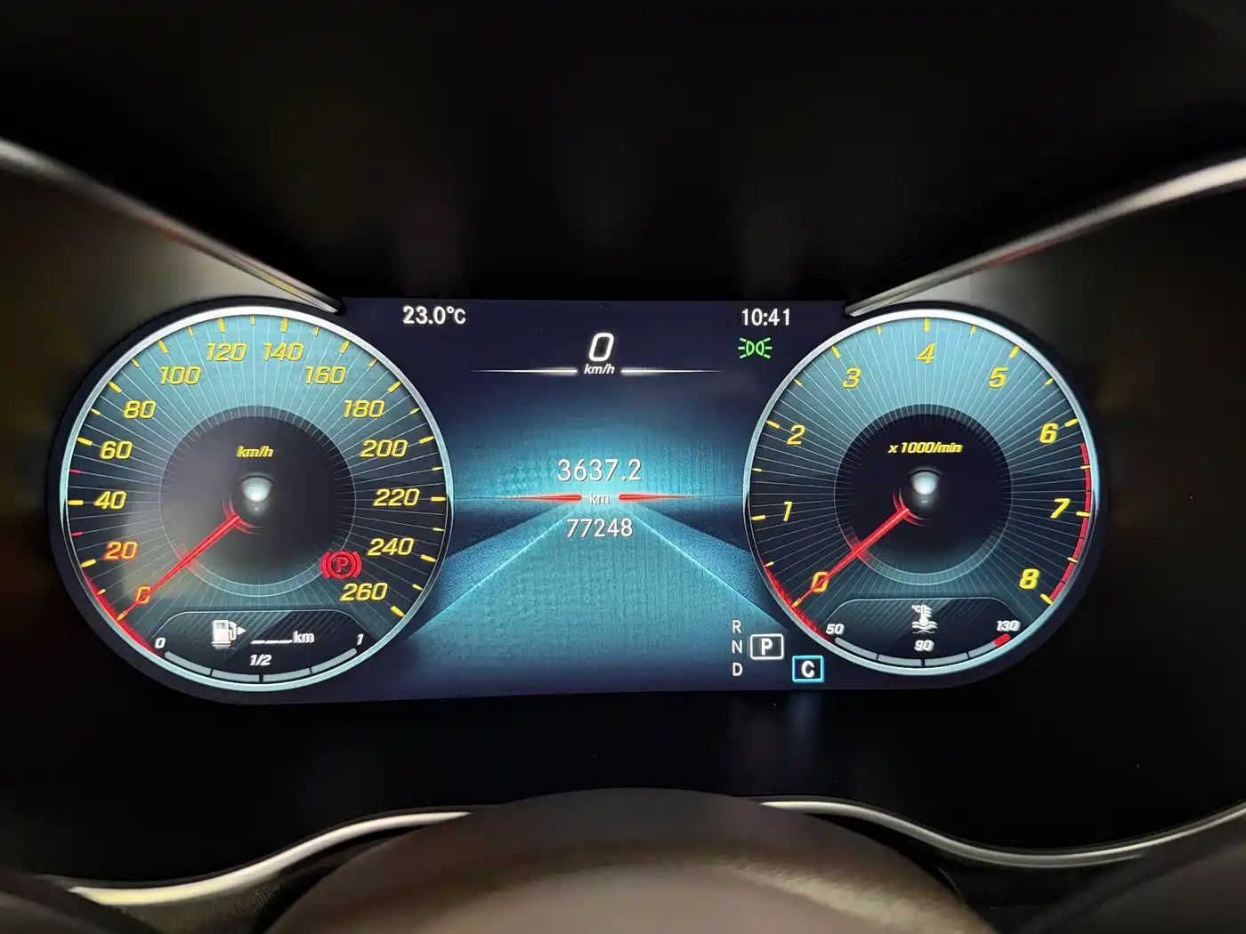 Mercedes-Benz GLC 2020 Facelift GLC 300 L 4MATIC Dynamic фото 7