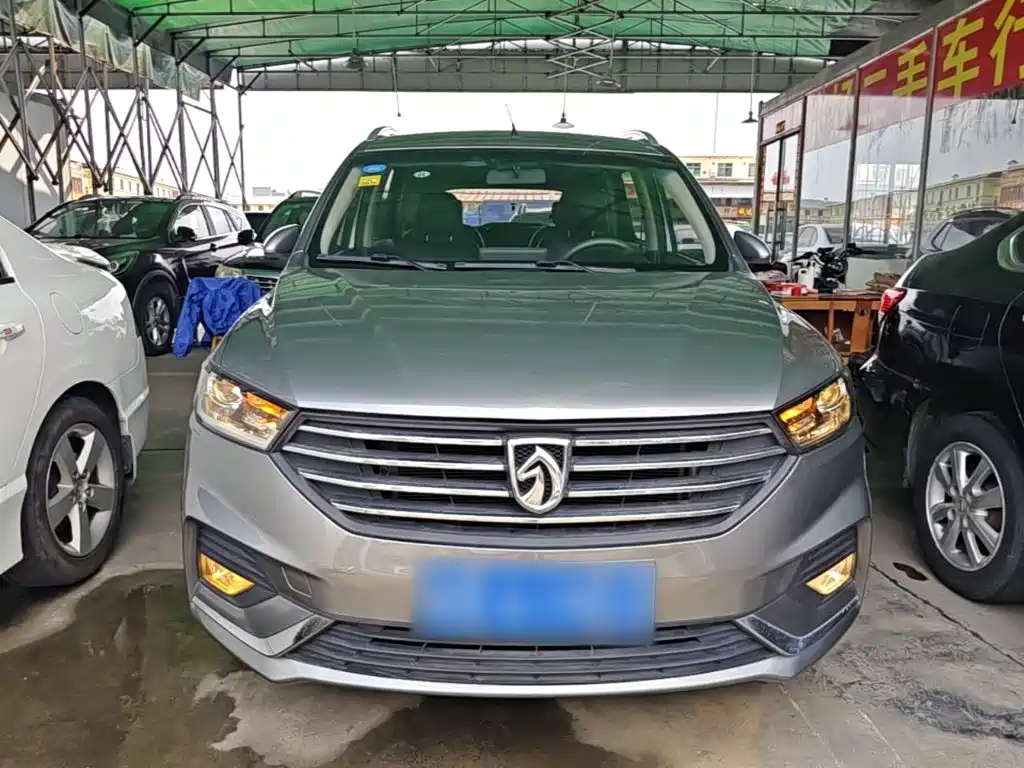 Baojun 360 2018 2019 1.5L Automatic Elite China VI