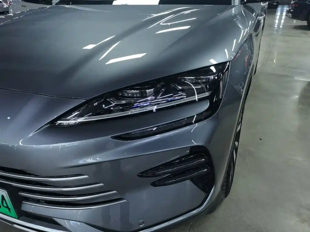 BYD Song PLUS PHEV 2023 Champion Edition DM-i 110KM Flagship фото 24