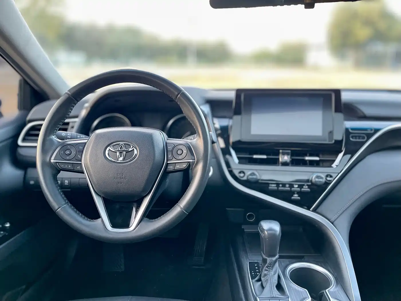 Toyota Camry 2021 Hybrid 2.5HGVP Leading Edition фото 13
