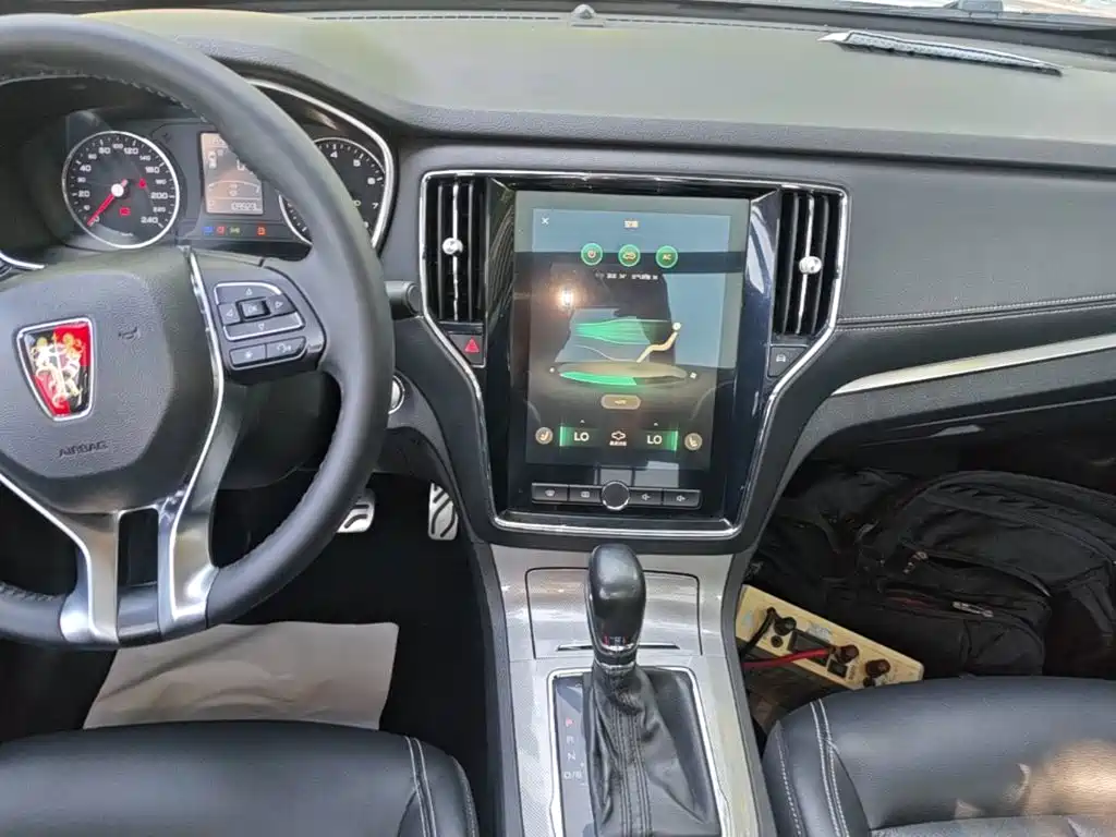Roewe RX5 2016 2016 20T 2WD Automatic Internet Smart Edition