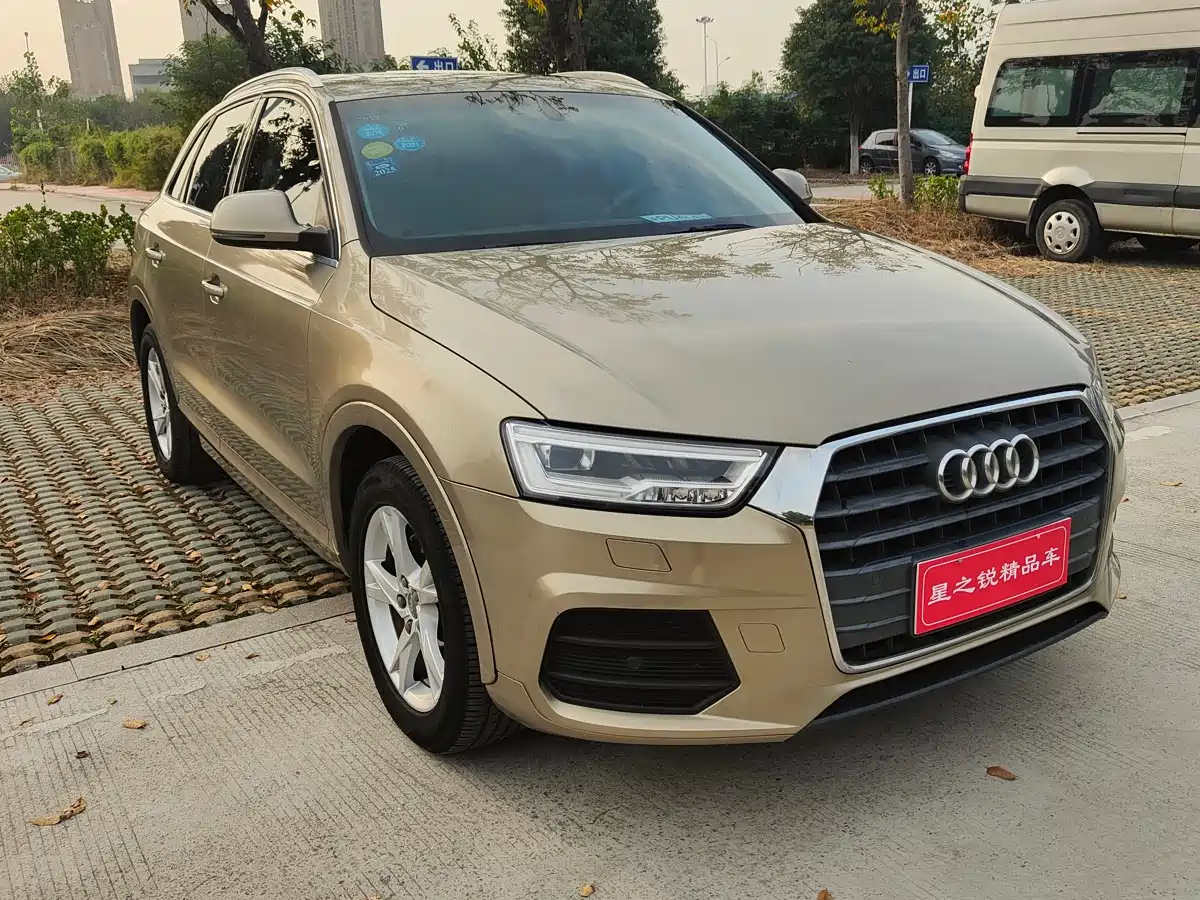 Фото 3 - Audi Q3
