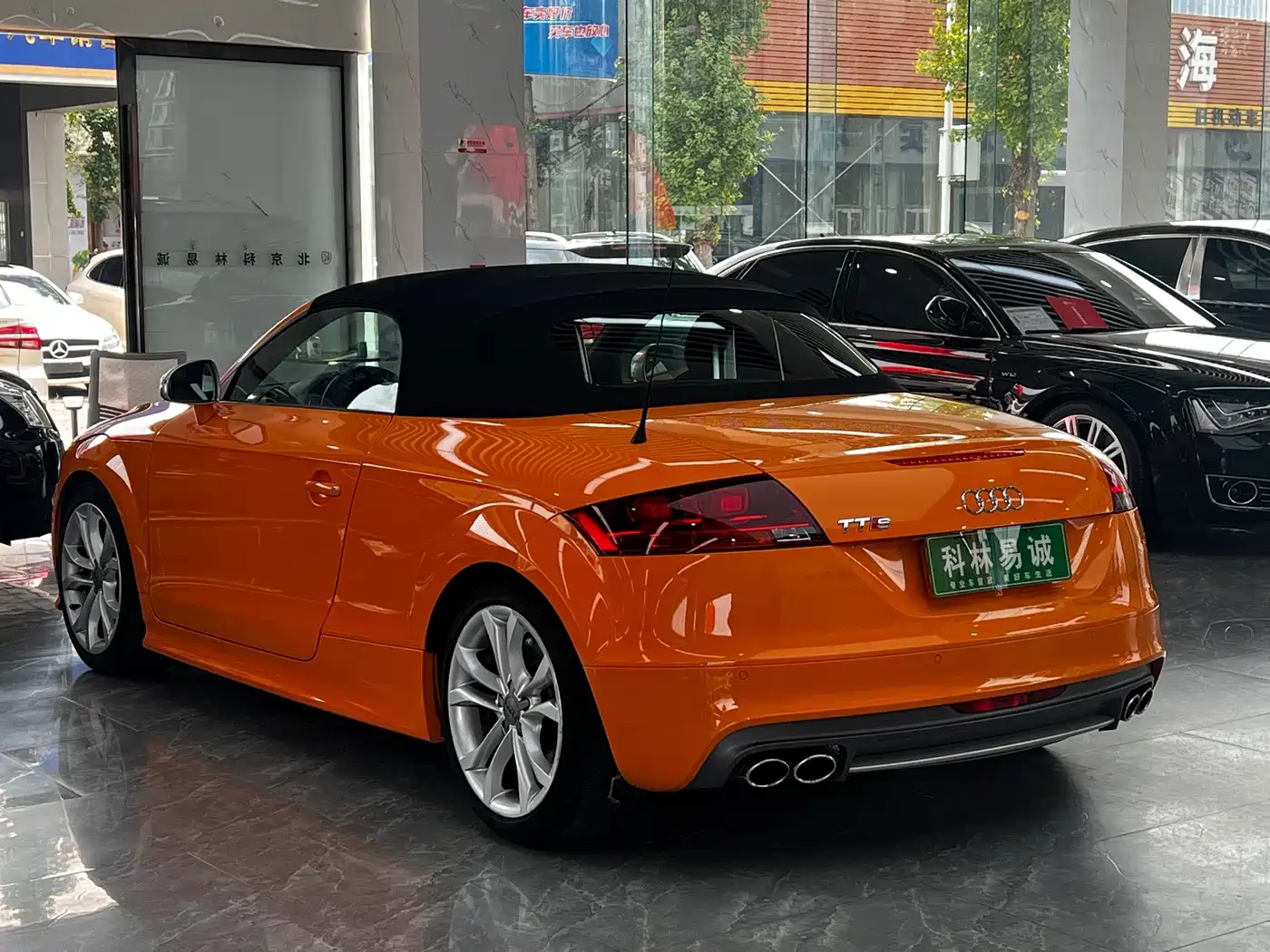 Audi TTS 2010 2008 TTS Roadster 2.0TFSI quattro