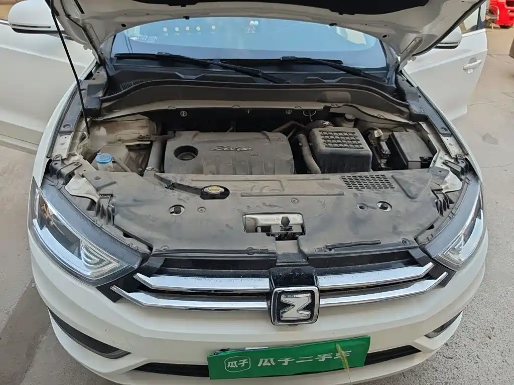Zotye SR7 2016 2016 1.5T Manual Magic Cube Heart Edition China IV