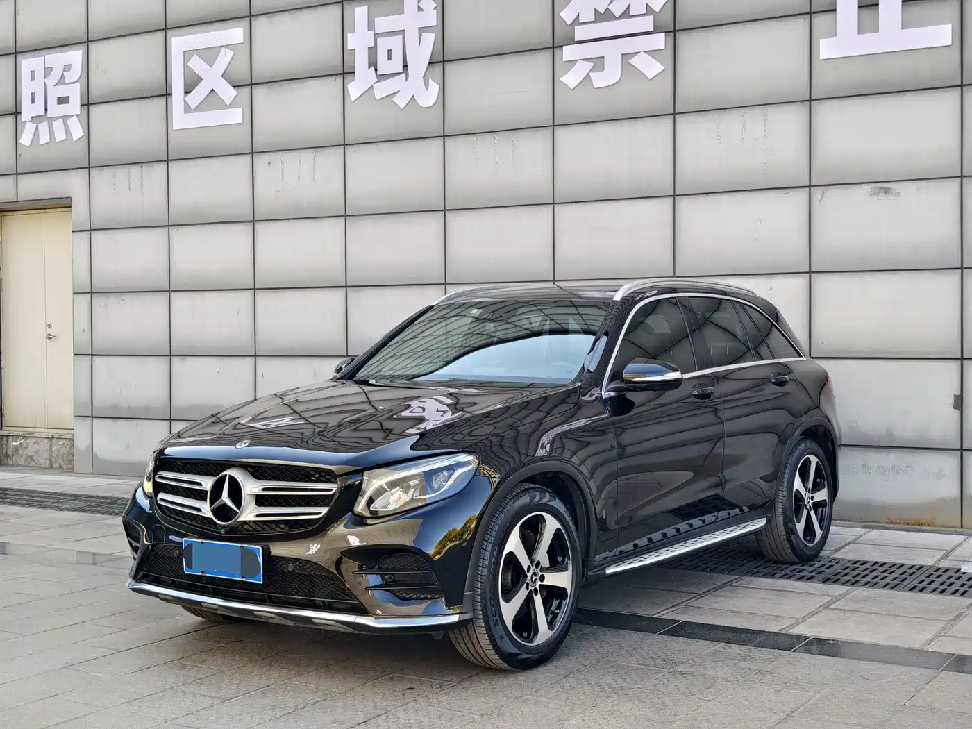Mercedes-Benz GLC 2018 GLC 260 4MATIC Luxury