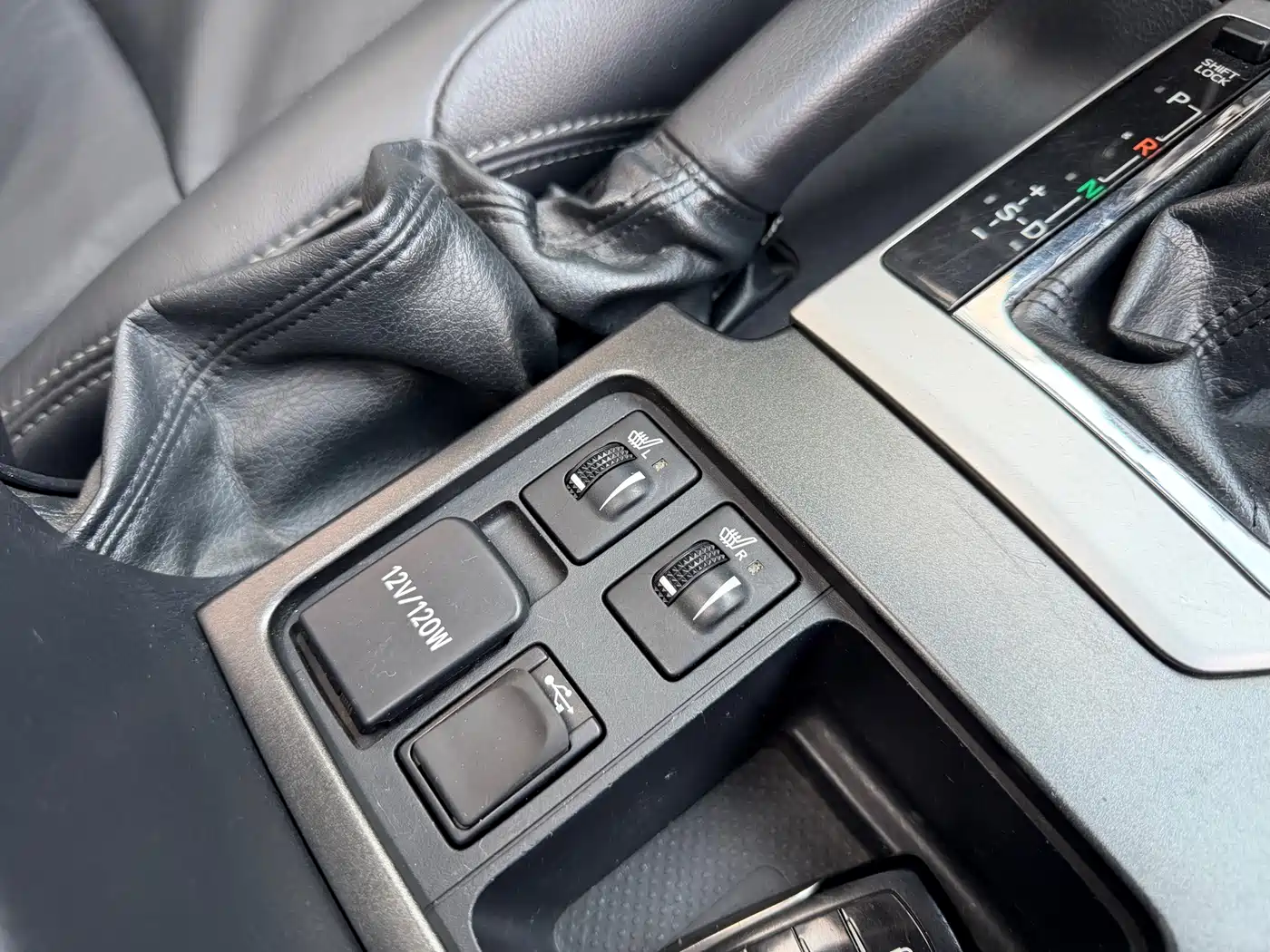 Toyota Prado 2016 3.5L Auto VX NAVI фото 12