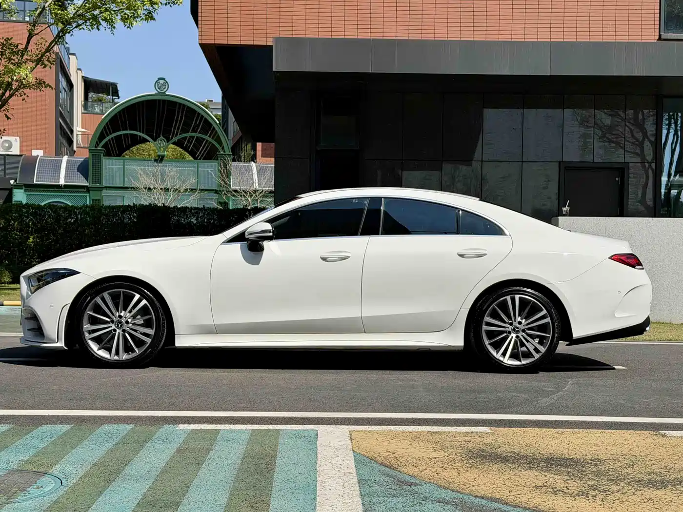 Mercedes-Benz CLS 2020 CLS 300 Dynamic фото 3