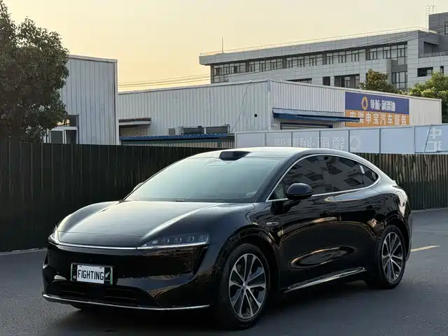 Zhijie Luxeed R7 2024 Pure Electric 802km Max