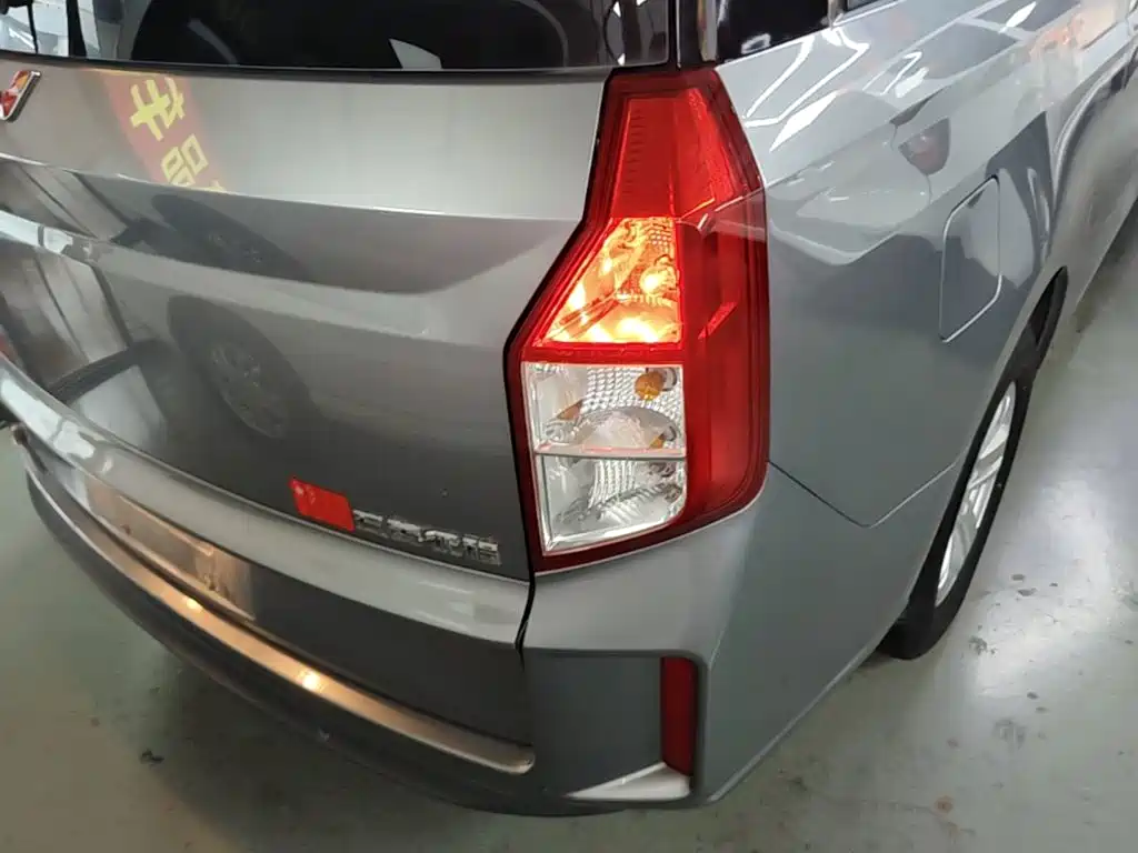 Фото 8 - Wuling Motors Wuling Journey