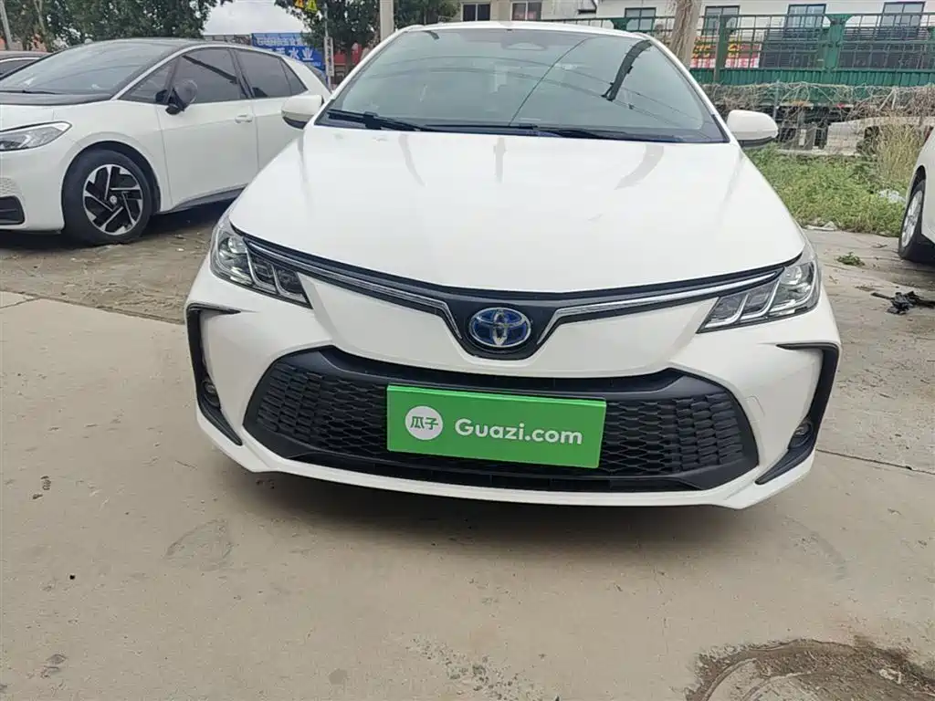 Toyota Corolla 2023 1.8L Smart Hybrid Dual Engine Pioneer Edition фото 3