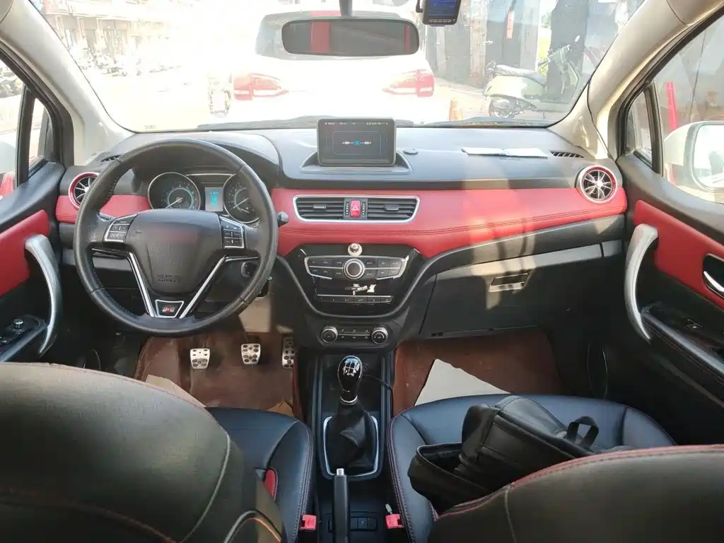Haval H1 2015 2015 1.5L Manual Luxury
