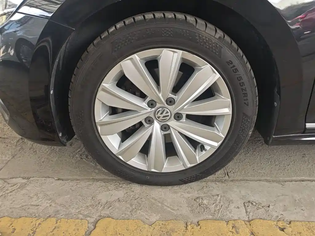 Volkswagen Passat 2019 330TSI Elite (China V) фото 23